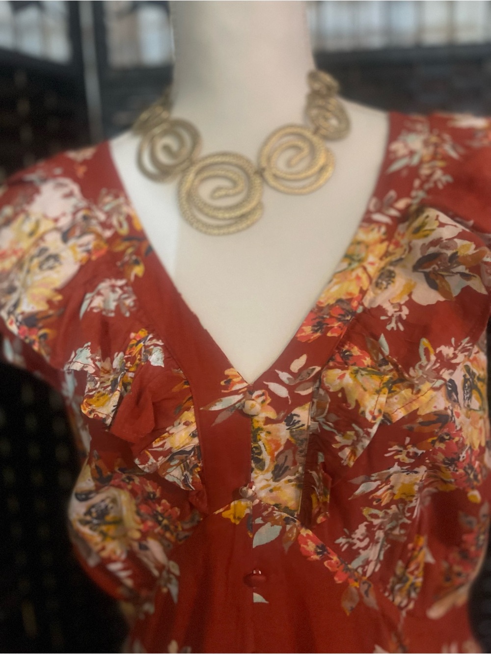 LC Lauren Conrad Rust Floral Maxi Dress with V-Neck - Picture 2 of 8